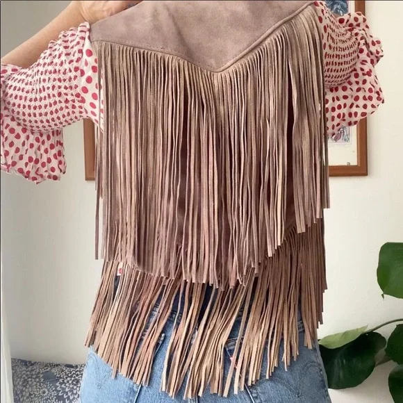 Vintage suede/leather fringe vest - Picture 2 of 5
